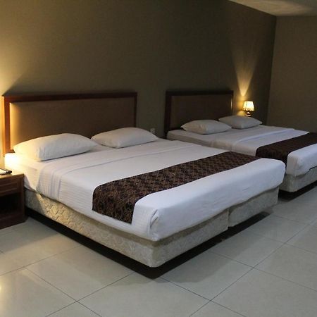 Hotel Palm Inn Butterworth Exterior photo